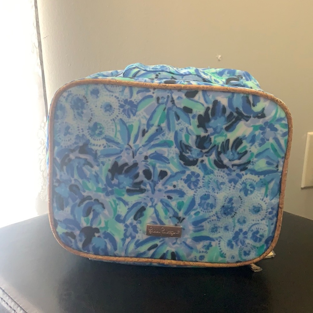 NEW Lilly Pulitzer lunch box